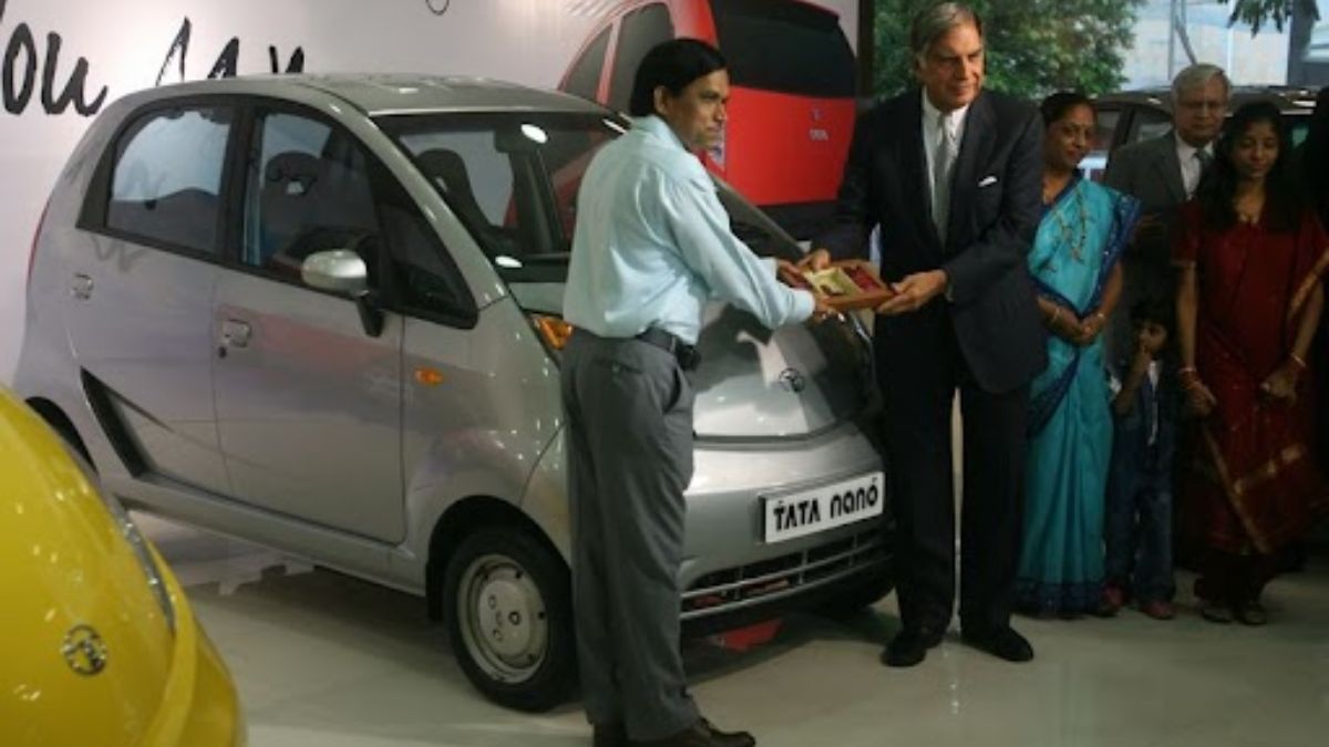 Ratan Tata with tata nano